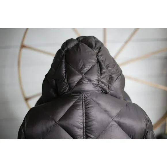 Moncler Edwin Warm Down Jacket Size 2 / Medium / Navy $1,850